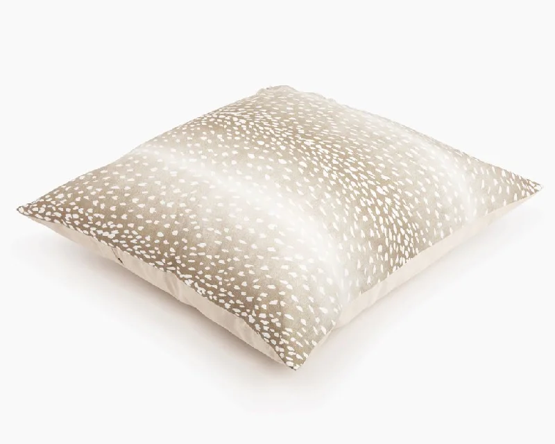 Linstead, Floor Pillow