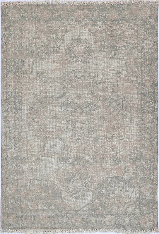 Agraba Cream Rustic Traditional Rug