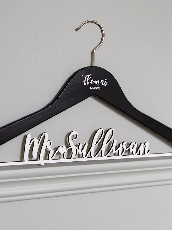 Black Groom Hanger