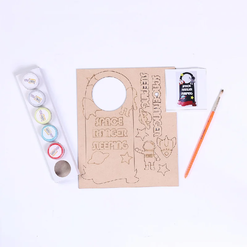 Space Theme Door Hanger DIY Painting Kit