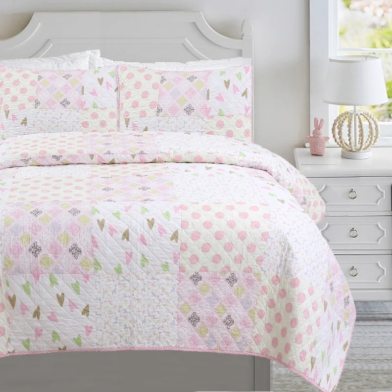 Cozy Line Pink Heart Floral Dot Giraffe Medallion Cotton Patchwork Reversible Quilt Bedding Set