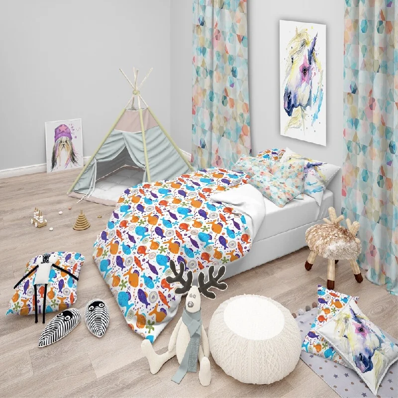 Designart 'Fish Pattern' Bedding Set - Duvet Cover & Shams